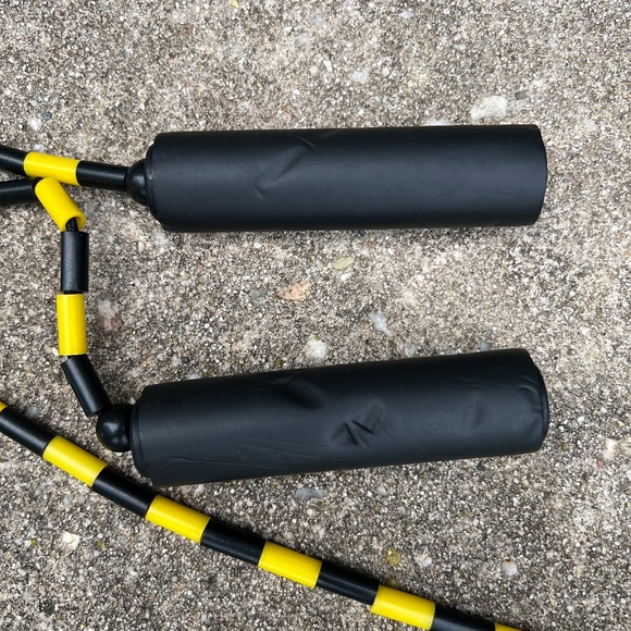 Adult Exercise Jump Rope - Picture 3 of 3